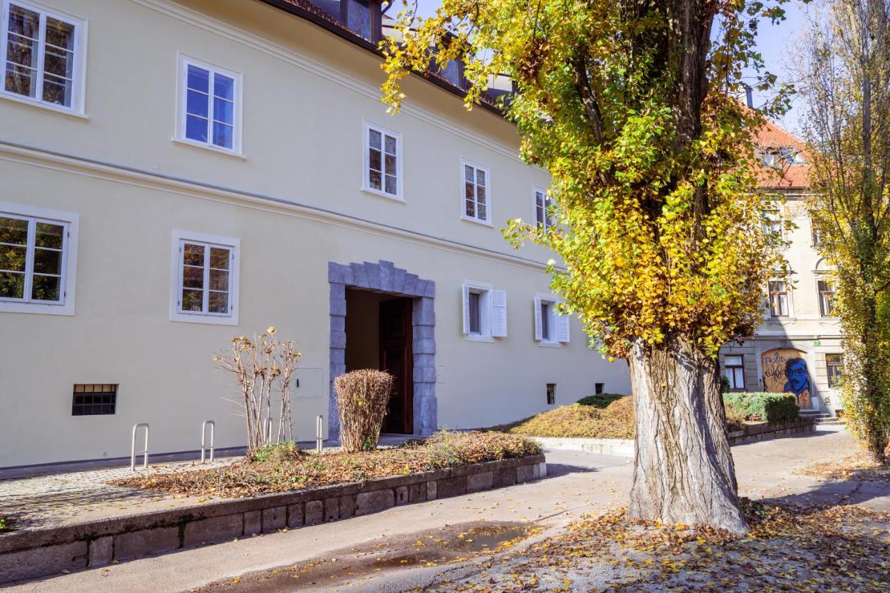 Living Vegova-with Parking Lubiana